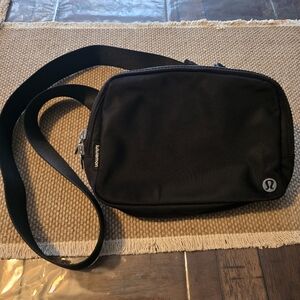 Lululemon crossbody